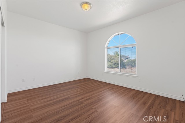 Detail Gallery Image 25 of 37 For 9735 Highland Rd, Oak Hills,  CA 92344 - 3 Beds | 3 Baths