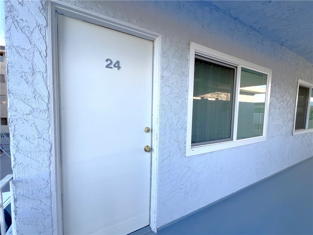 12926 Doty Avenue # 24, Hawthorne, California 90250, ,1 BathroomBathrooms,Residential Lease,For Rent,12926 Doty Avenue # 24,CRSB24234735