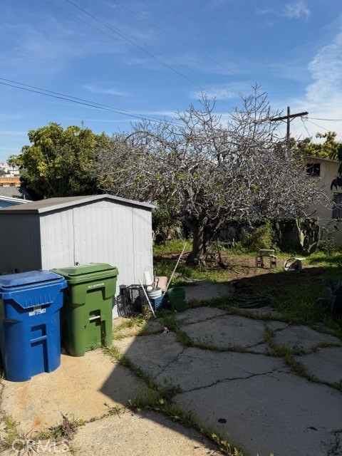 Detail Gallery Image 6 of 12 For 2829 Blanchard, Los Angeles,  CA 90033 - – Beds | – Baths