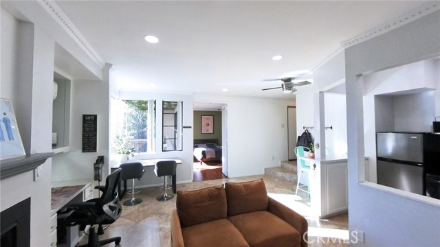 Detail Gallery Image 11 of 40 For 2575 E 19th St #17,  Signal Hill,  CA 90755 - 1 Beds | 1 Baths