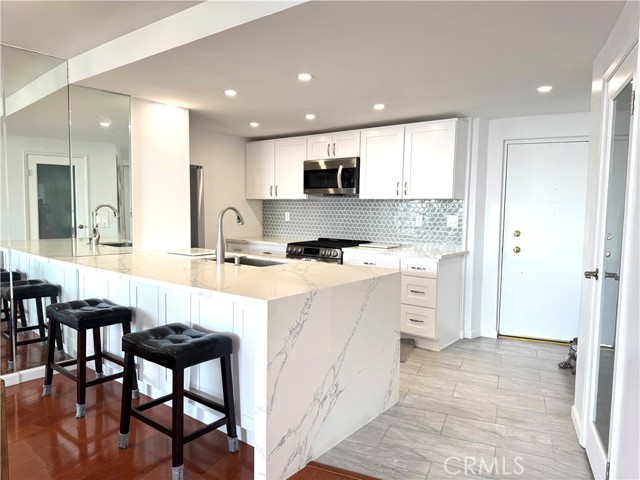 Detail Gallery Image 10 of 51 For 700 E Ocean Bld #2801,  Long Beach,  CA 90802 - 2 Beds | 2 Baths