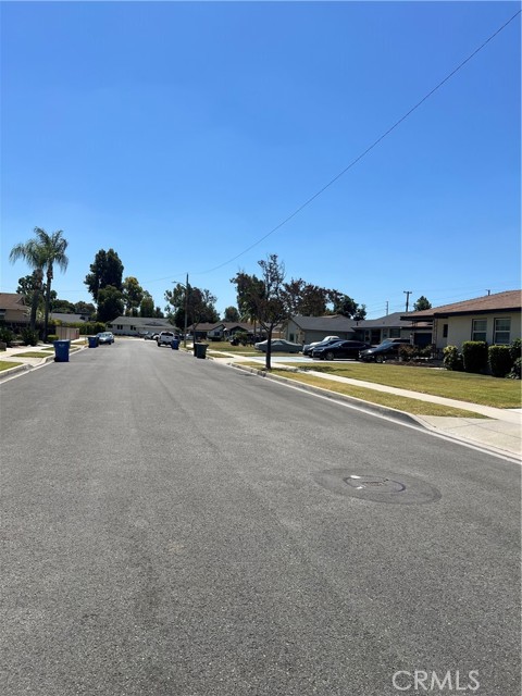 1501 W Delhaven