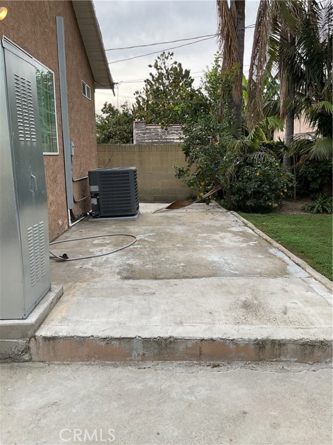 Detail Gallery Image 13 of 15 For 1627 W 65th St, Los Angeles,  CA 90047 - 3 Beds | 2 Baths