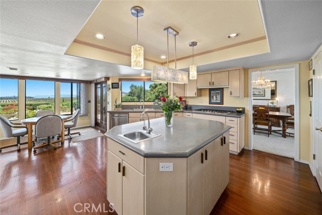 Detail Gallery Image 10 of 75 For 225 Broken Arrow Road, Nipomo,  CA 93444 - 4 Beds | 3 Baths