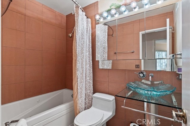 Detail Gallery Image 28 of 34 For 2115 Baywood Dr, Fullerton,  CA 92833 - 4 Beds | 2 Baths
