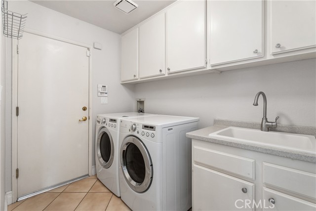 Detail Gallery Image 16 of 51 For 25071 Cheshire, Mission Viejo,  CA 92692 - 4 Beds | 3 Baths