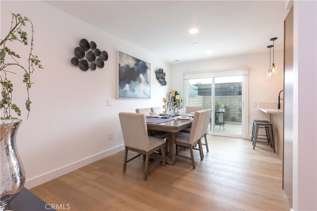 MLS #OC25270007 image #9