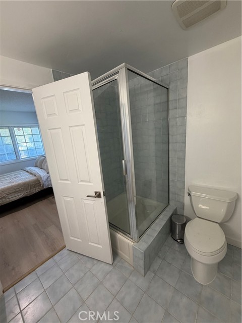 Detail Gallery Image 16 of 19 For 9660 Vanalden, Northridge,  CA 91324 - 5 Beds | 5 Baths