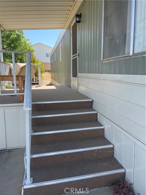 160 Willow, Oroville CA: https://media.crmls.org/medias/e390ab1a-c0f8-44c3-b0fb-32b1c0f53e4e.jpg