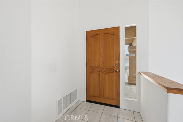 Detail Gallery Image 4 of 40 For 2039 Bayou Ct, Hemet,  CA 92545 - 4 Beds | 2/1 Baths