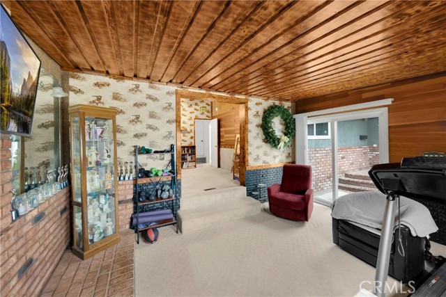 Detail Gallery Image 34 of 65 For 1005 E Woodland Ln, Glendora,  CA 91741 - 4 Beds | 3 Baths