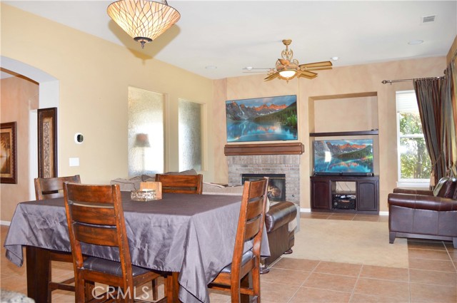 Detail Gallery Image 24 of 75 For 13622 Canyon Crest Rd, Yucaipa,  CA 92399 - 5 Beds | 3 Baths