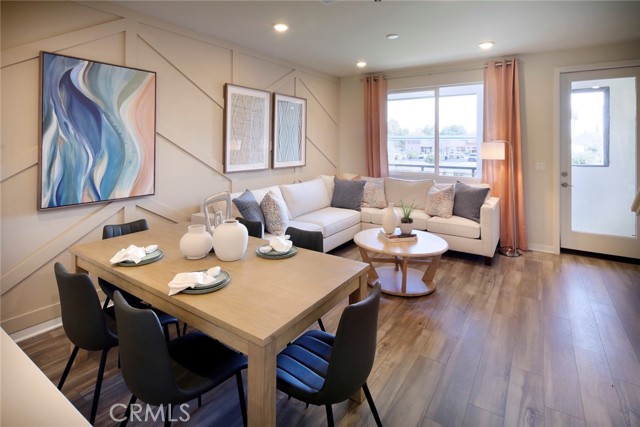 9518 Hannah Way, Riverside CA: https://media.crmls.org/medias/e3920a64-c8f8-4f2d-a4d5-30dda9f1a703.jpg