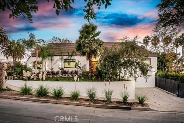 Detail Gallery Image 7 of 72 For 1145 S Longwood, Los Angeles,  CA 90019 - 4 Beds | 3 Baths