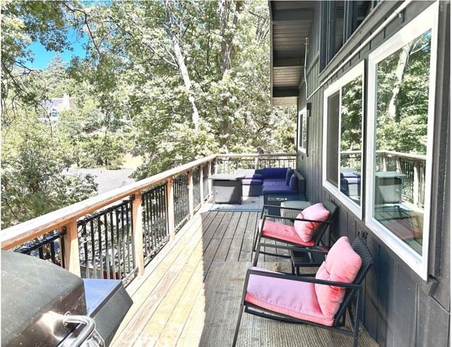 Detail Gallery Image 27 of 42 For 27809 North Bay Rd, Lake Arrowhead,  CA 92352 - 3 Beds | 2 Baths