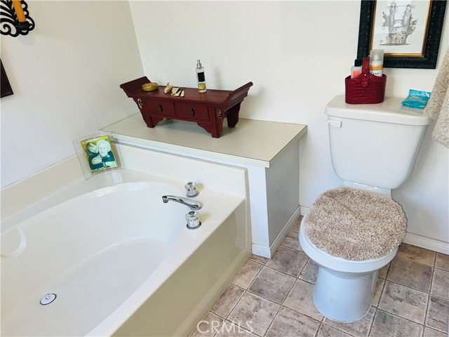 Detail Gallery Image 24 of 49 For 13691 Gavina Ave #510,  Sylmar,  CA 91342 - 3 Beds | 2 Baths