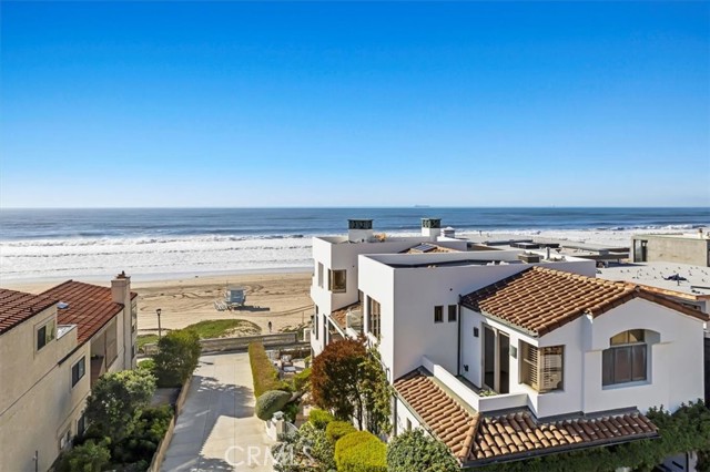 1800 The Strand, Manhattan Beach, California 90266, 5 Bedrooms Bedrooms, ,4 BathroomsBathrooms,Residential,For Sale,1800 The Strand,CRSB24055932