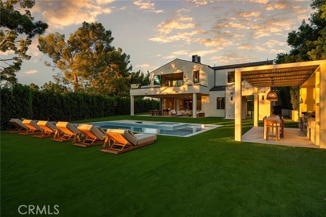 16093 Royal Oak Road photo 8