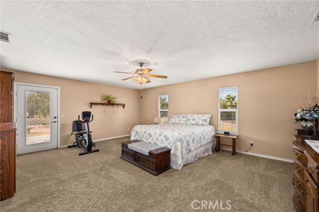 Detail Gallery Image 21 of 65 For 9975 Mesquite, Oak Hills,  CA 92344 - 3 Beds | 2 Baths