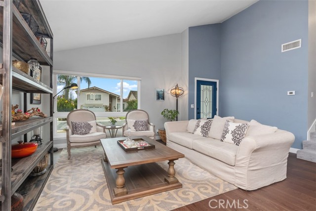 14801 Mayten Avenue, Irvine CA: https://media.crmls.org/medias/e39620b4-a487-4dd6-8619-ac234a17ceee.jpg