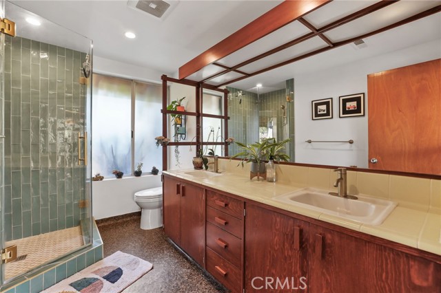 Detail Gallery Image 17 of 52 For 4123 North Virginia Road, Long Beach,  CA 90807 - 3 Beds | 2 Baths