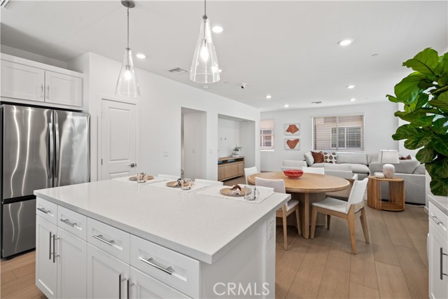 9341 Via Azul, Pico Rivera CA: https://media.crmls.org/medias/e397687f-68e2-4226-873b-29f3919fd978.jpg