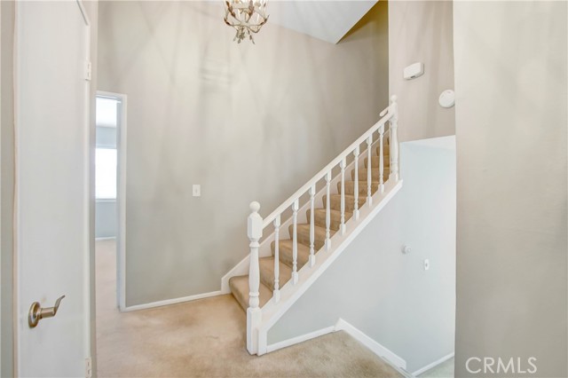275 Burnett Avenue photo 3
