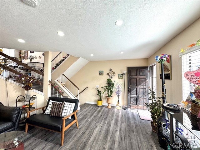 Detail Gallery Image 19 of 36 For 8206 Maureen Dr, Midway City,  CA 92655 - 2 Beds | 2 Baths