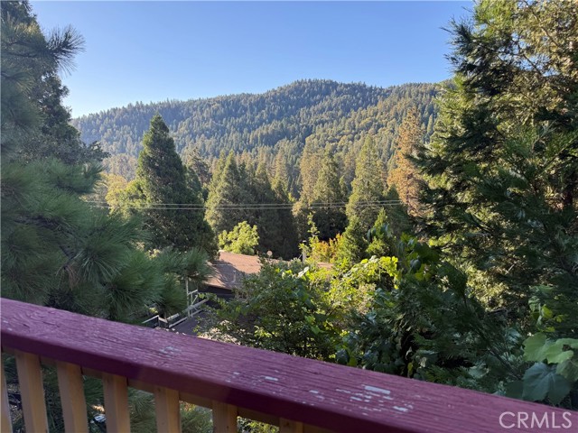 23764 Zuger Drive, Crestline, CA 92325