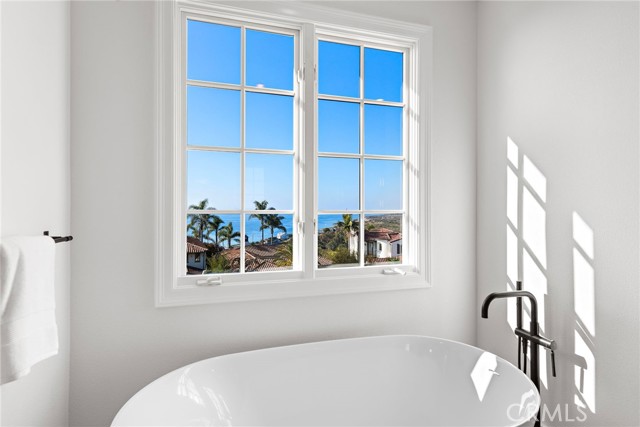 Detail Gallery Image 37 of 71 For 8 Baffin Bay, Newport Coast,  CA 92657 - 5 Beds | 5 Baths