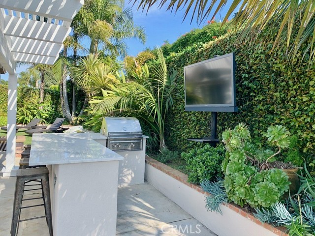 Detail Gallery Image 23 of 53 For 4152 Pierson Dr, Huntington Beach,  CA 92649 - 4 Beds | 2/1 Baths