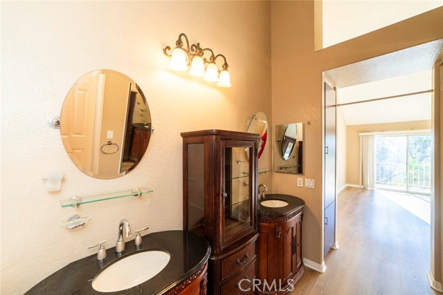 Detail Gallery Image 17 of 36 For 23 via Abruzzi, Aliso Viejo,  CA 92656 - 3 Beds | 2/1 Baths