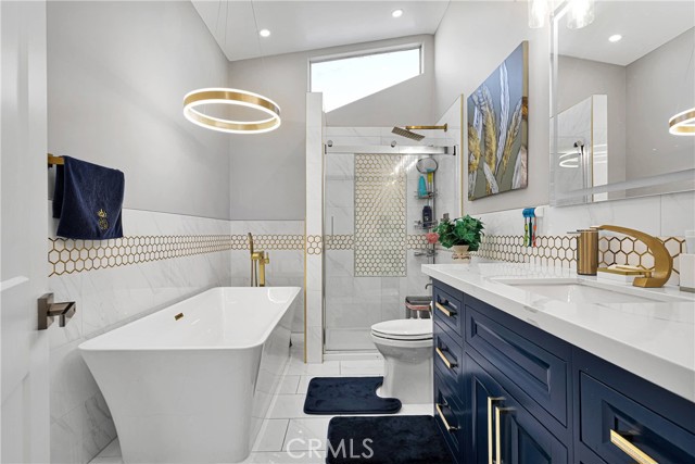 13046 Bermuda Dunes Drive, Victorville CA: https://media.crmls.org/medias/e398f93b-416a-42ce-87b4-3a9f4540df89.jpg