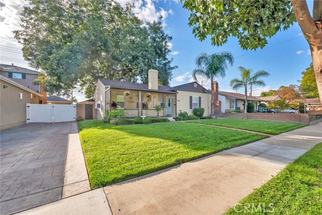 Detail Gallery Image 30 of 37 For 1527 N Avon St, Burbank,  CA 91505 - 4 Beds | 1 Baths