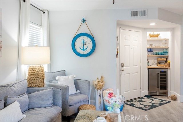 Detail Gallery Image 5 of 35 For 68 Corniche Dr #B,  Dana Point,  CA 92629 - 2 Beds | 2 Baths