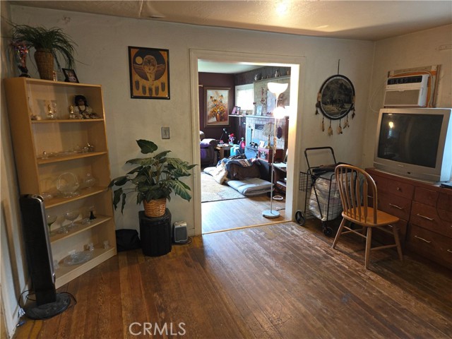 Detail Gallery Image 6 of 48 For 300 Chestnut, Red Bluff,  CA 96080 - 2 Beds | 1 Baths