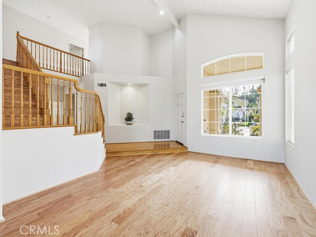 Detail Gallery Image 7 of 58 For 18 Hawk Hill, Mission Viejo,  CA 92692 - 4 Beds | 3 Baths