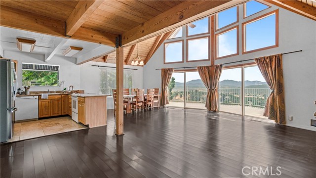 Detail Gallery Image 50 of 69 For 19383 Stonegate Rd, Hidden Valley Lake,  CA 95467 - 4 Beds | 3 Baths