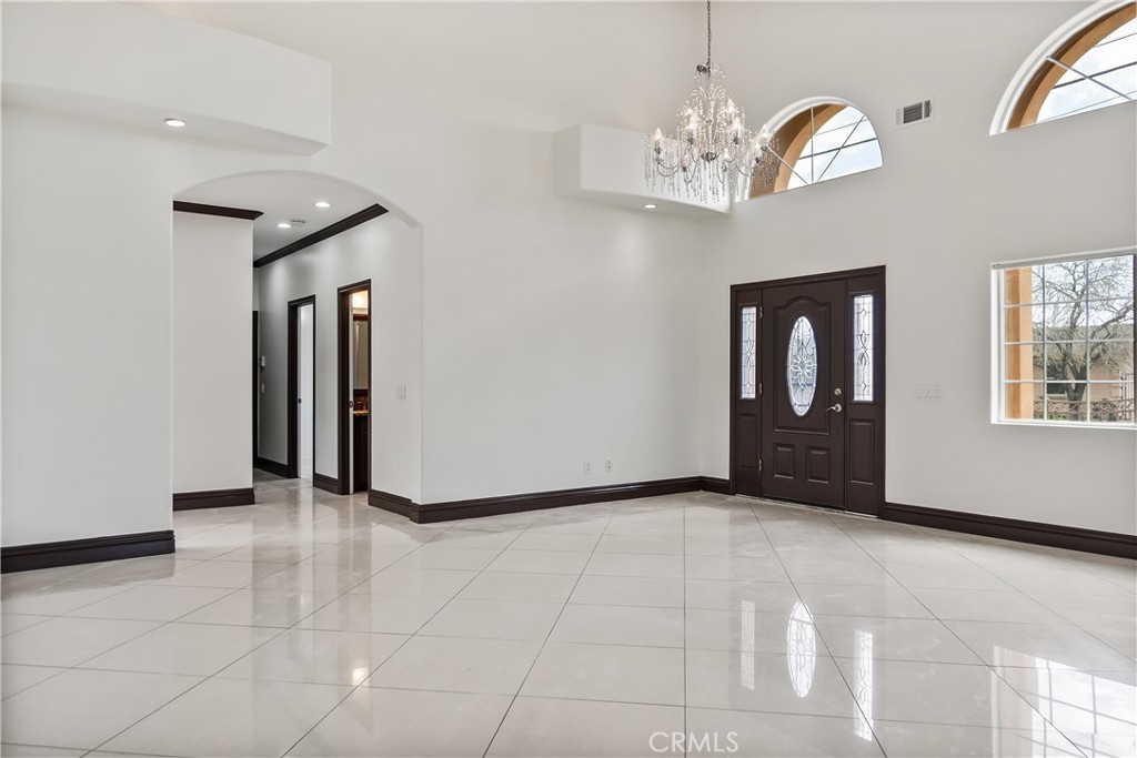 MLS #CV25045990 img 12