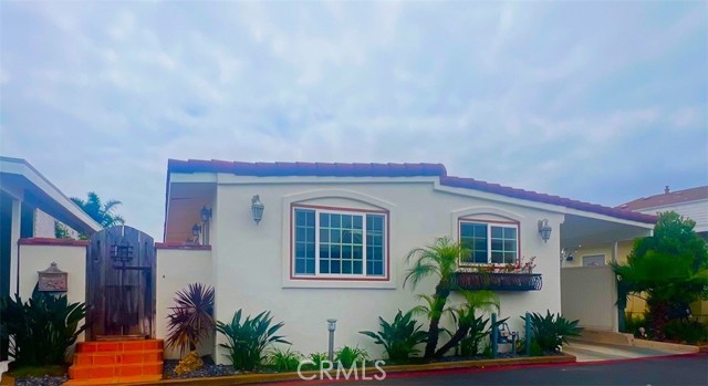 Front Image Thumbnail for CRNP26107361