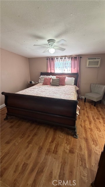 Detail Gallery Image 16 of 32 For 10900 Goss, Sun Valley,  CA 91352 - 4 Beds | 2 Baths