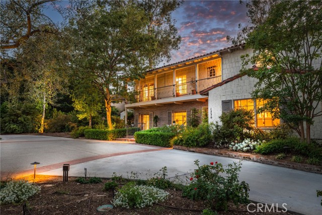 Detail Gallery Image 7 of 53 For 1730 Canyon Rd, Redlands,  CA 92373 - 4 Beds | 4/1 Baths