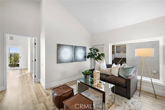 27 Palm Beach Court, Dana Point CA: https://media.crmls.org/medias/e39c8ed4-a758-46b8-a822-8af7556a59b0.jpg