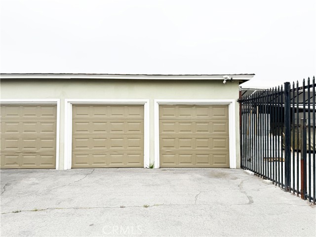 1330 S Reservoir Street, Pomona CA: https://media.crmls.org/medias/e39d80bf-f7d8-4c37-9592-3f90411a9dec.jpg