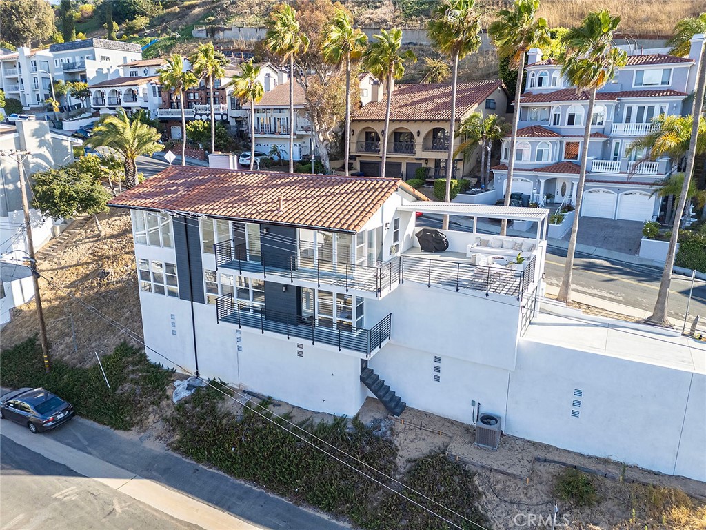 MLS #OC25133197 image #54