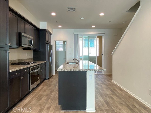 Detail Gallery Image 9 of 28 For 12166 Evening Star Drive, Rancho Cucamonga,  CA 91739 - 2 Beds | 2/1 Baths