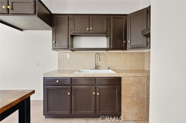 Detail Gallery Image 32 of 36 For 6133 Orchard Ave, Huntington Park,  CA 90255 - 4 Beds | 3 Baths