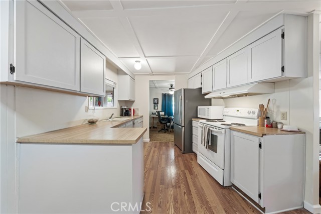 Detail Gallery Image 16 of 43 For 3265 14th St, Clearlake,  CA 95422 - 2 Beds | 2 Baths