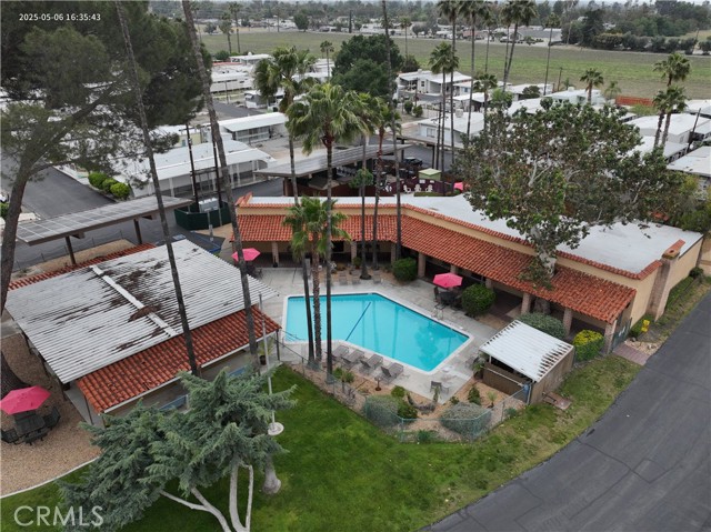 25521 Lincoln Avenue, Hemet CA: https://media.crmls.org/medias/e3a23fa6-54df-4d7f-8ca4-83330eb75248.jpg