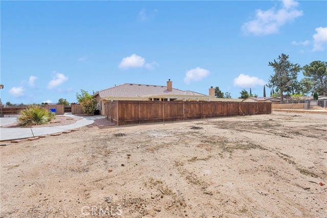 Detail Gallery Image 53 of 69 For 19501 Kinai Rd, Apple Valley,  CA 92307 - 4 Beds | 2/1 Baths